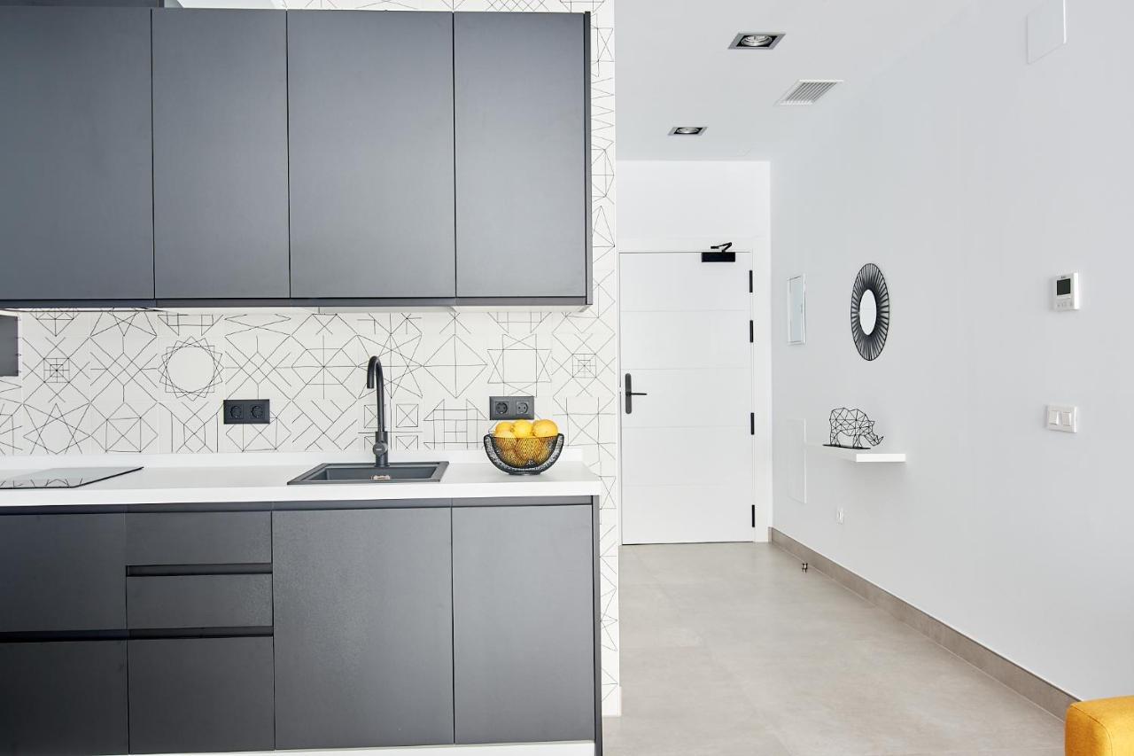 9 NIDOS Céntrica Suites - Nuevo Plasencia Exterior foto