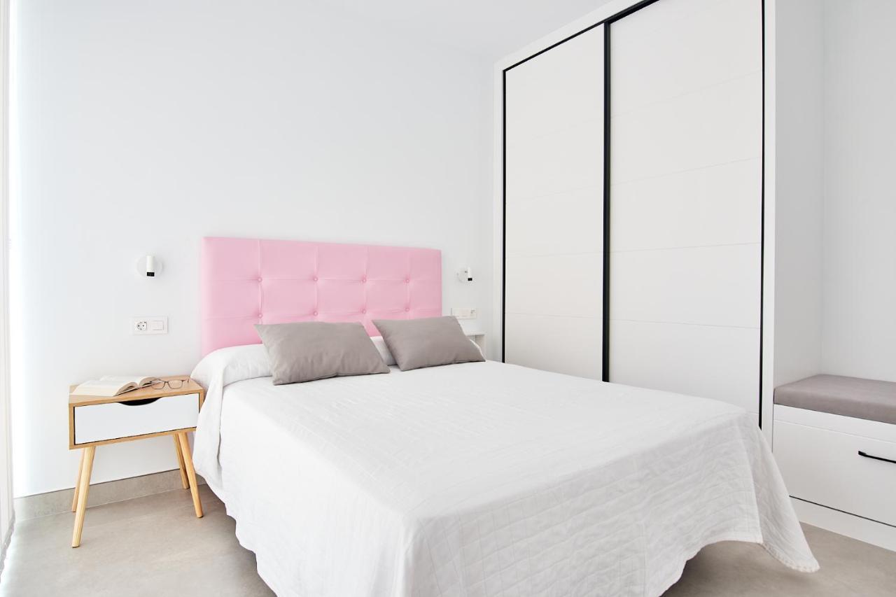 9 NIDOS Céntrica Suites - Nuevo Plasencia Exterior foto