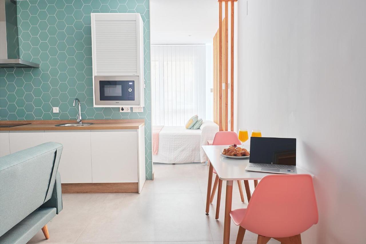 9 NIDOS Céntrica Suites - Nuevo Plasencia Exterior foto