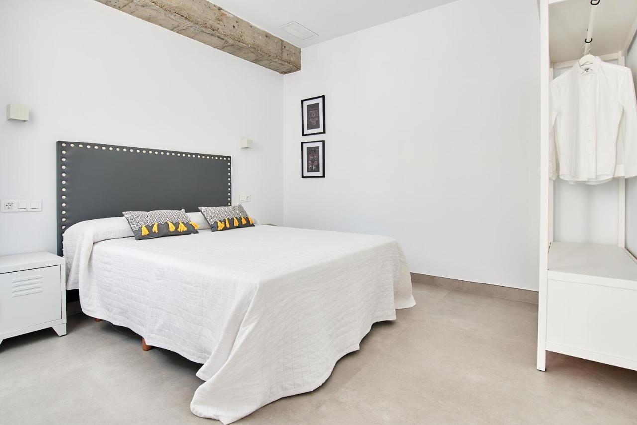9 NIDOS Céntrica Suites - Nuevo Plasencia Exterior foto